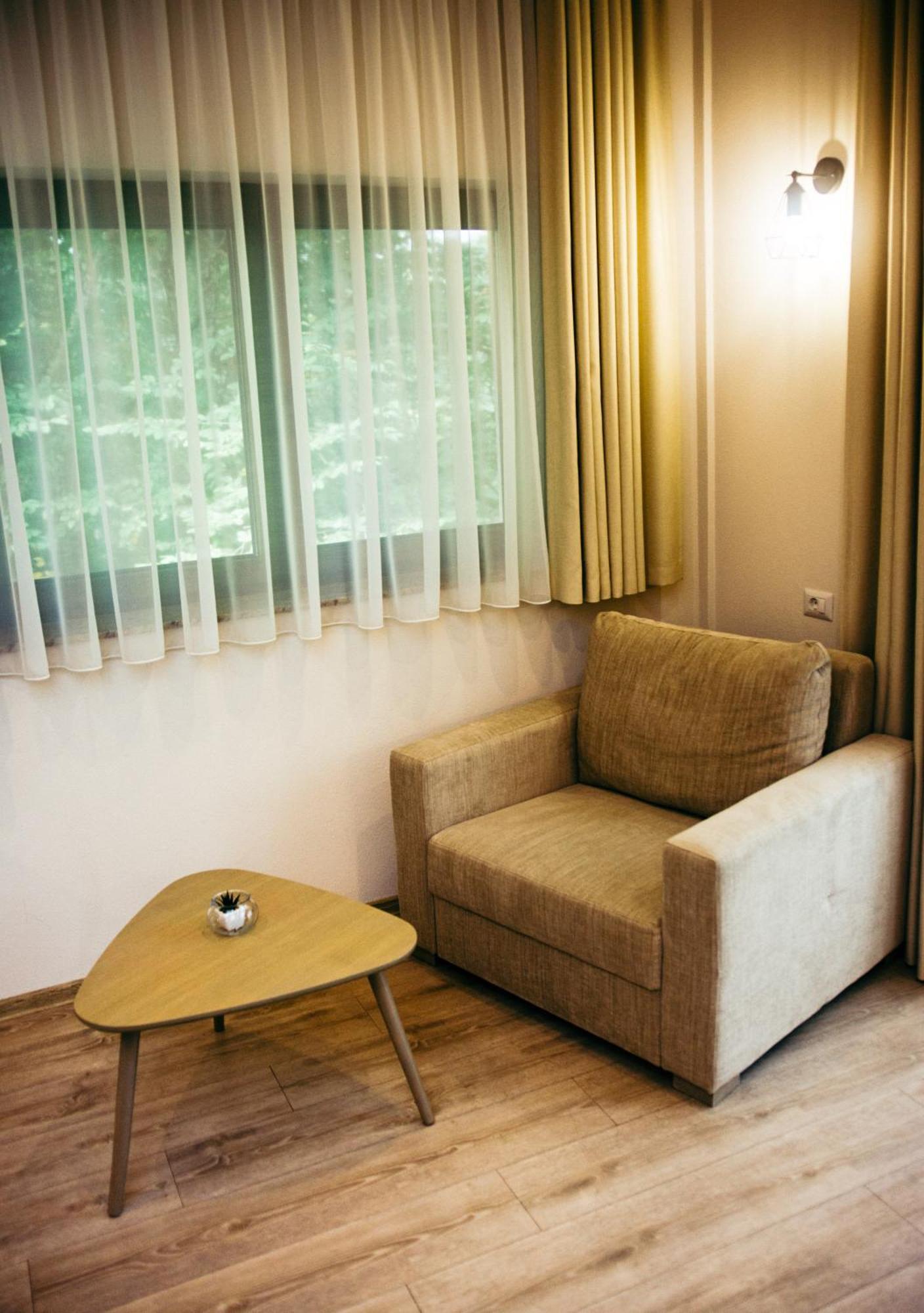 Amethyst Bed & Breakfast Sovata Exterior photo